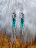 Load image into Gallery viewer, Blue Mutli-shaded &amp; White Beaded Earrings